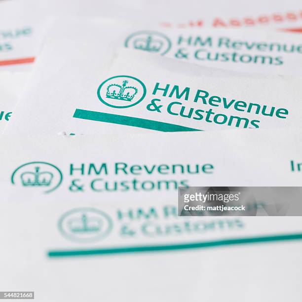 hm revenue and customs forms - hmrc stockfoto's en -beelden