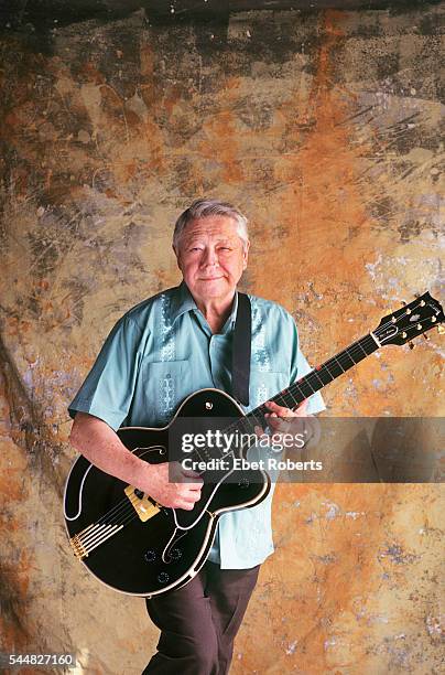 Scotty Moore in Nashville, Tennessee on August 1, 1997.