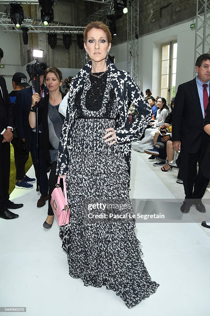 Giambattista Valli : Front Row - Paris Fashion Week - Haute Couture Fall/Winter 2016-2017