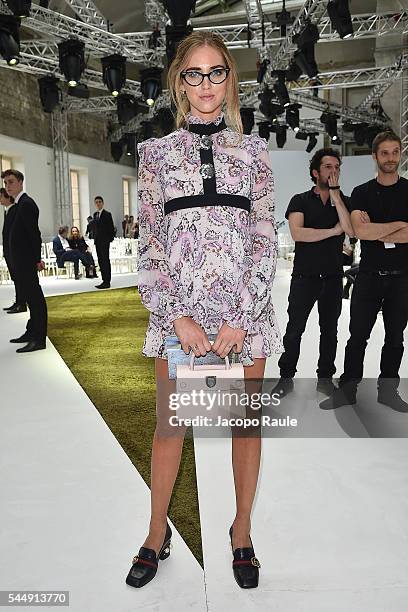 Chiara Ferragni attends the Giambattista Valli Haute Couture Fall/Winter 2016-2017 show as part of Paris Fashion Week on July 4, 2016 in Paris,...