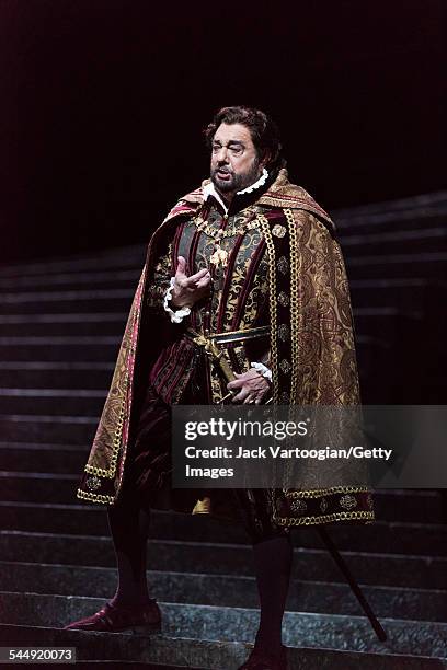 Spanish tenor Placido Domingo performs during the final dress rehearsal prior to the season premiere of the Metropolitan Opera/Pier Luigi Samaritani...