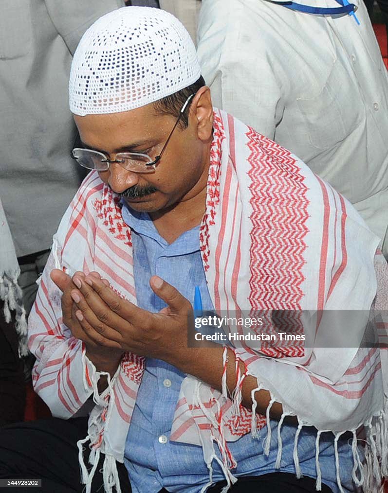 Delhi Chief Minister Arvind Kejriwal Breaks Roza