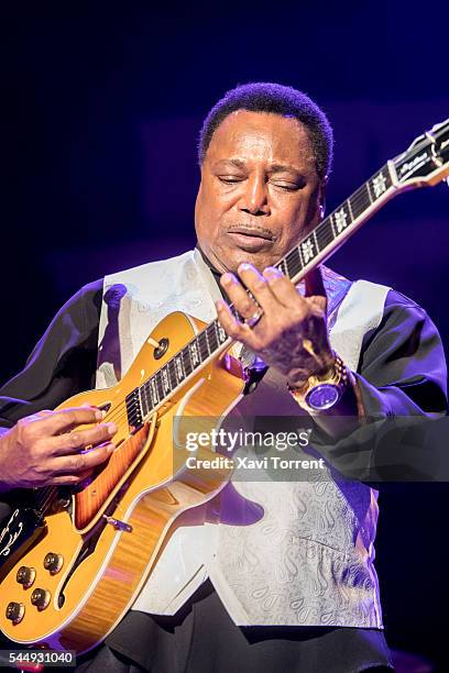 George Benson performs in concert during Festival Jardins de Pedralbes on July 4, 2016 in Barcelona, Spain.