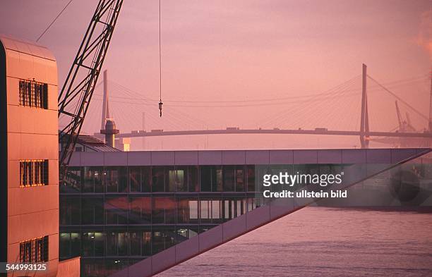 Germany - Hamburg - Altona: Office building 'Dockland' planned by the architect Hadi Teherani and the bridge 'Koehlbrandbruecke' in the background