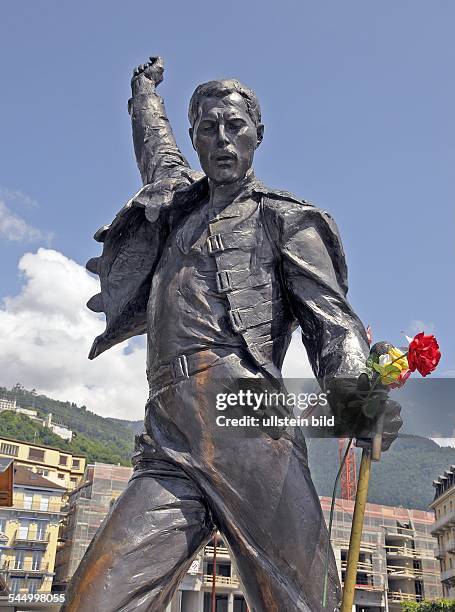 Switzerland - Montreux: A statue of the pop singer Freddie Mercury.