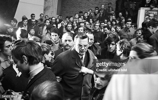 Germany - Berlin - West-Berlin, Technical University: International Vietnam Congress against the war in Vietnam, organized by the SDS Sozialistische...