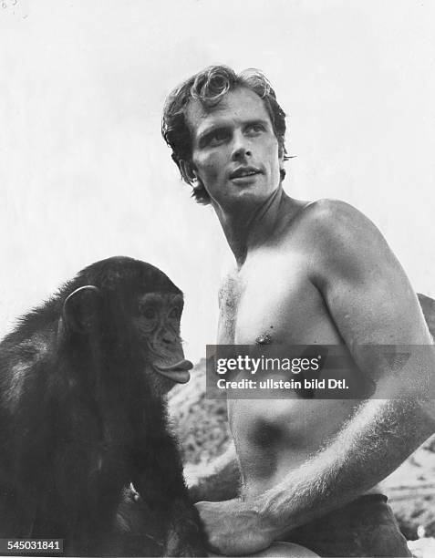Ron Ely - Actor, USA - Tarzan with chimpanzee for television series of the same title