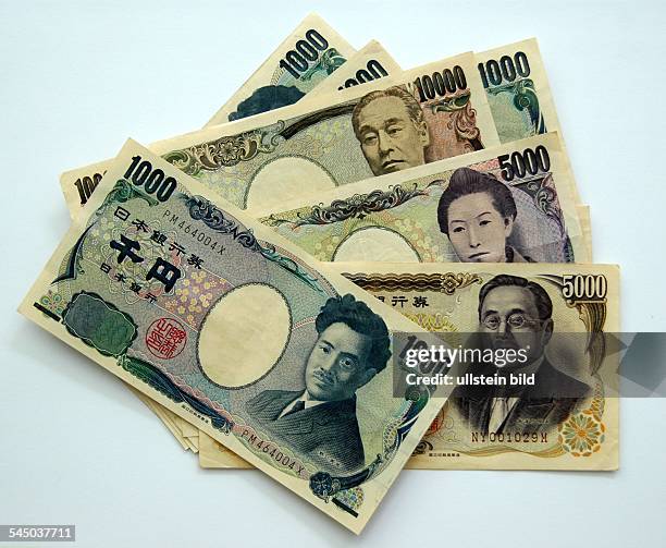 Money, Yen banknotes -