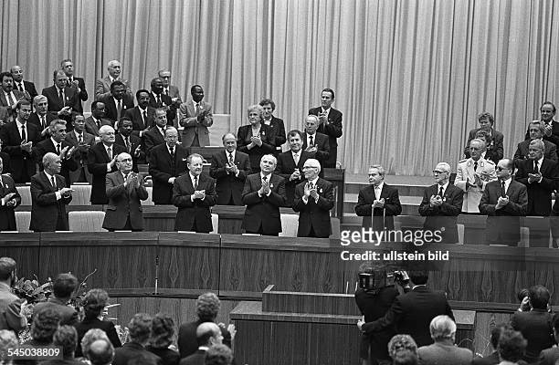 German Democratic Republic - Berlin - Ost-Berlin East Berlin: 40th anniversary of the founding of the GDR, ceremony at the Palast der Republik ,...