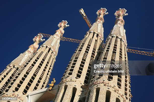 Europe, Spain, Barcelona: the unfinished church "Sagrada Família" by Antoni Gaudí