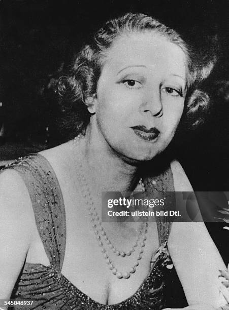 Elena Lupescu Photos and Premium High Res Pictures Getty Images