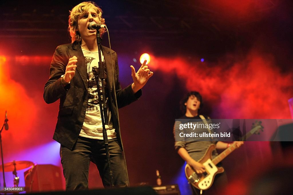 Dune Reed Singer Dune - Band, Pop music, Denmark - performing at