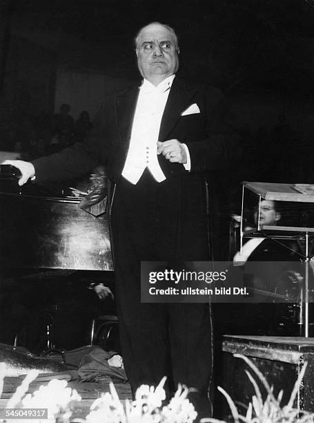 Benjamino Gigli *20.03.1890-+Opernsänger, Tenor, Schauspieler; Italien- 1955