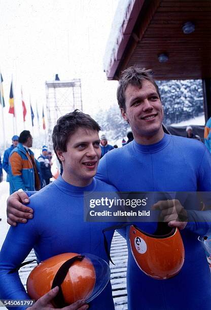 Rennrodeln, Doppelsitzer Männer: DieOlympiadritten Jörg Hoffmann und JochenPietzsch - Februar 1984