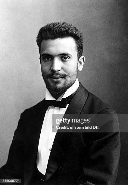 Eigentlich Bruno Walter SchlesingerDirigent, Komponist, Pianist, DPorträt- 1901