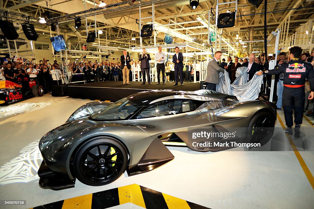 Aston Martin & Red Bull Racing Unveil The AM-RB 001