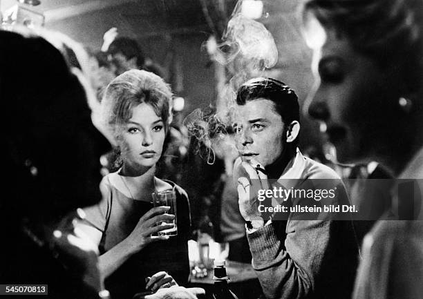 Philipe, GÚrard - Actor, France - *-+ Scene from the movie 'Les liaisons dangereuses'' - with Annette Vadim Directed by: Roger Vadim France / Italy...