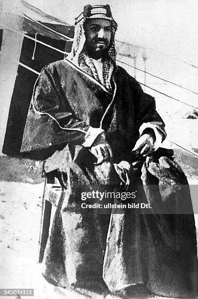 Ibn Saud, Abd uel-Aziz*1880-1953+Koenig von Saudi-Arabien - Portrait- um 1924