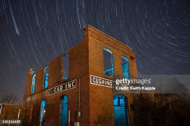 service station to the stars - cushing oklahoma stock pictures, royalty-free photos & images