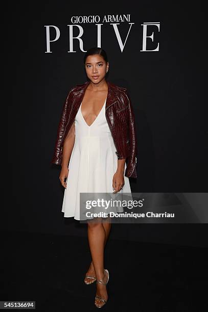 Hannah Bronfman attends the Giorgio Armani Prive Haute Couture Fall/Winter 2016-2017 show as part of Paris Fashion Week on July 5, 2016 in Paris,...