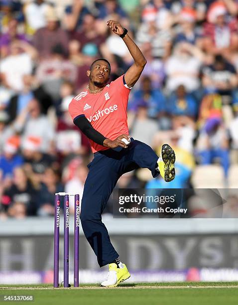 Chris Jordan of England bowls during the Natwest International T20 match between England and Sri Lanka at Ageas Bowl on July 5, 2016 in Southampton,...