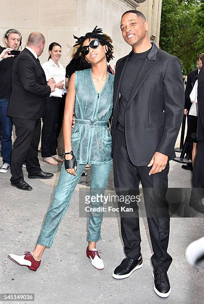 Willow Smith and Will Smith attend the Chanel show during Paris Fashion Week Haute Couture Fall/Winter 2016-2017 on July 5, 2016 in Paris, France.