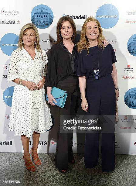 Cari Lapique, Nuria Gonzalez and Teresa Viejo arrive to the Universal Music Rod Stewart concert at the Teatro Real on July 5, 2016 in Madrid, Spain.