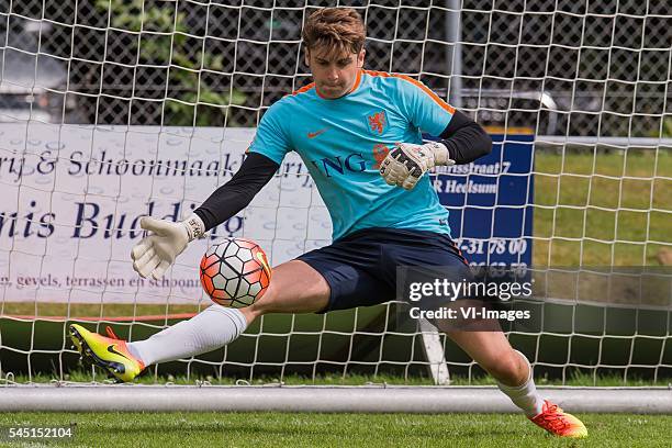 Goalkeeper Rody de Boer of The Netherlands U19 during a training session of Netherlands U19 at July 5, 2016 in Heelsum, The Netherlands.