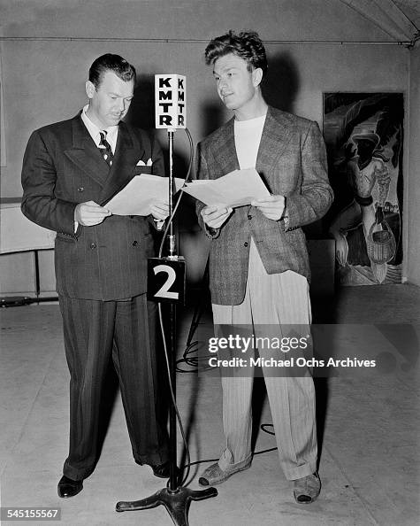 Radio Show with Eddie Albert Radio Show with Eddie Albert