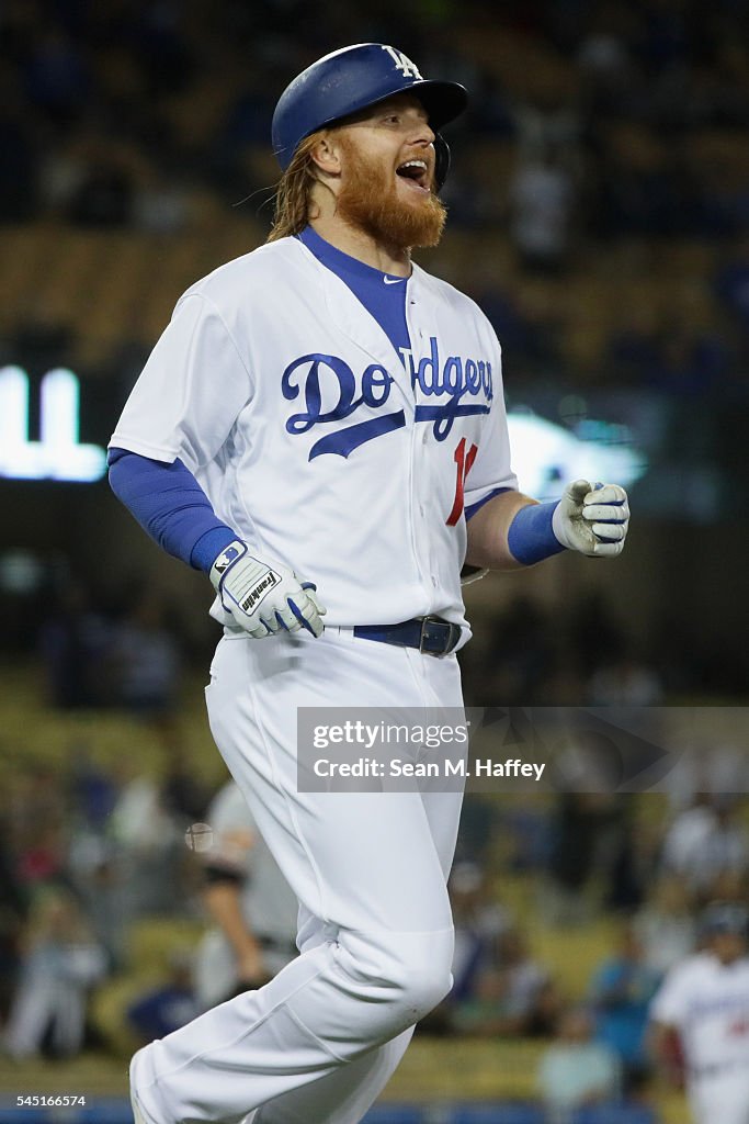 Baltimore Orioles v Los Angeles Dodgers