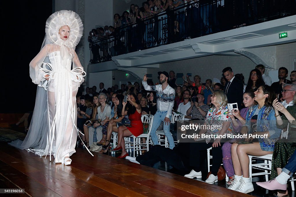 Jean Paul Gaultier : Front Row - Paris Fashion Week - Haute Couture Fall/Winter 2016-2017