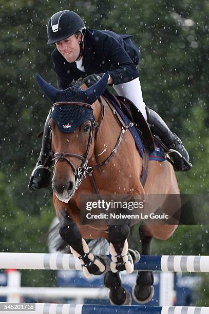 Groep Arera C ridden by Maikel Van Der Vleuten during Longines Paris Eiffel Jumping on July 2, 2016 in Paris, France.