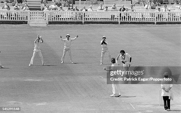 79 Haroon Rashid Photos & High Res Pictures - Getty Images
