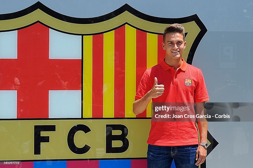 Denis Suarez Launch At FC Barcelona