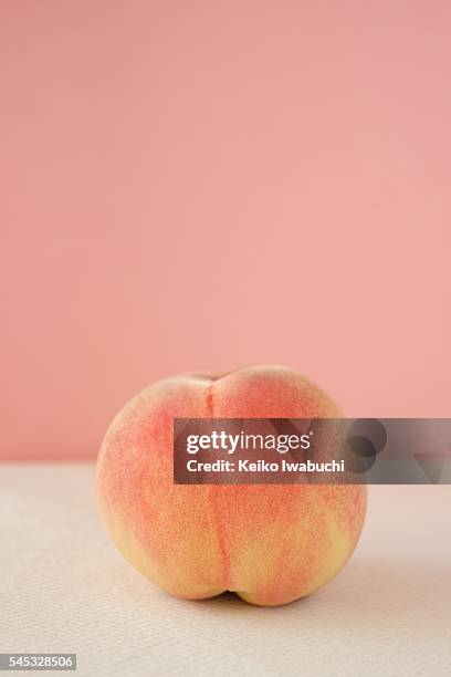 peach - peach stockfoto's en -beelden