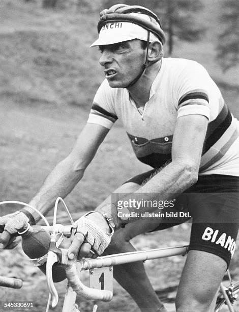 Coppi, Fausto *15.09..1960+Radrennfahrer, Italien'Il Campionissimo' - in einem Rennen- 1954