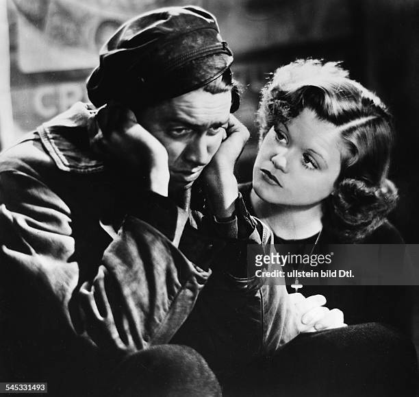 Simon, Simone *-+ - Actress, France, Scene from the movie 'Seventh Heaven''with James Stewart, Directed by: Henry King USA 1937 Produced by:...