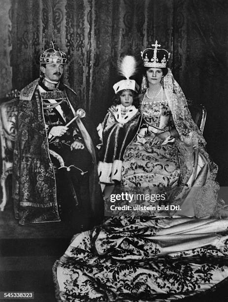 Charles I of Austria, *1887-1922+, Emperor of Austria, King of Hungary and King of Bohemia from 1916 to 1918 - coronation as Hungarian King Charles...