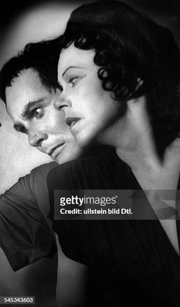 Drews, Berta Helene - actress, Germany* - +- with Ernst Schroeder in 'Caligula' by Albert Camus.at Rheingau-Theater , 1948- Photographer: Ruth...
