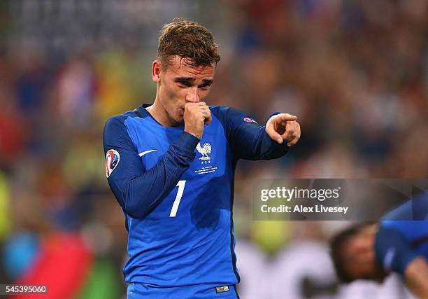 Antoine Griezmann of France celebrates scoring his team's second goal during the UEFA EURO semi final match between Germany and France at Stade...