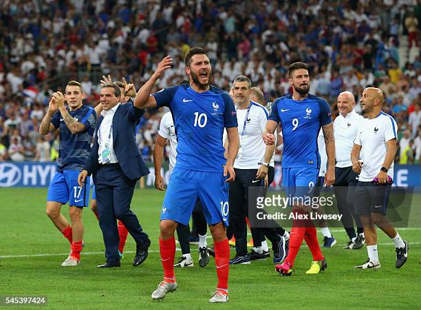 Andre-Pierre Gignac and France players celebrate their team's 2-0 win in the UEFA EURO semi final match between Germany and France at Stade Velodrome...