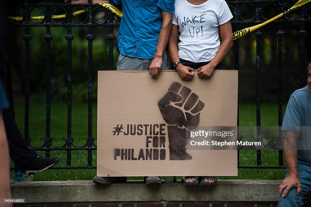 Police Officer Fatally Shoots Black Man During Traffic Stop Near St. Paul