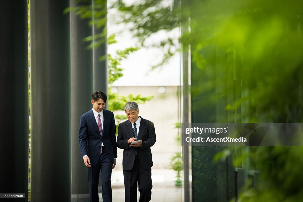 Zu den business-meeting