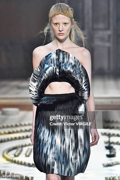 Model walks the runway during the Iris Van Herpen Haute Couture Fall/Winter 2016-2017 show as part of Paris Fashion Week on July 4, 2016 in Paris,...