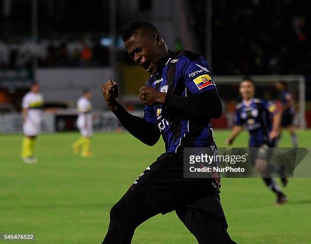 Independent del Valle, Julio Angulo celebrates the goal scored a Boca Juniorl on the first leg semifinals of Copa Libertadores de America played at...
