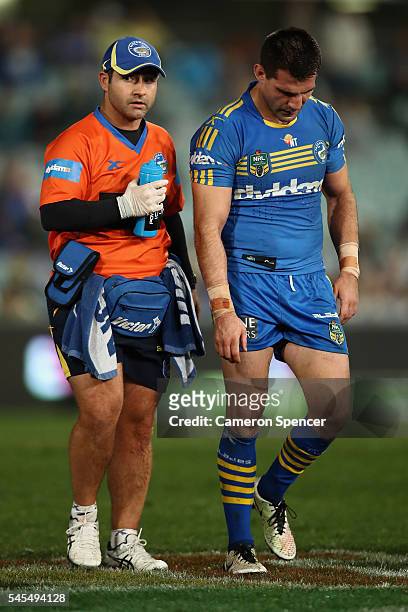 Isaac De Gois of the Eels leaves the field during the round 18 NRL match between the Parramatta Eels and the Sydney Roosters at Pirtek Stadium on...