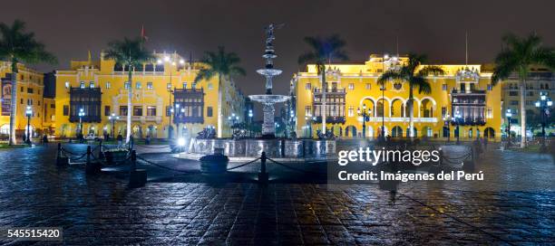 fountain plaza lima - imágenes stock pictures, royalty-free photos & images