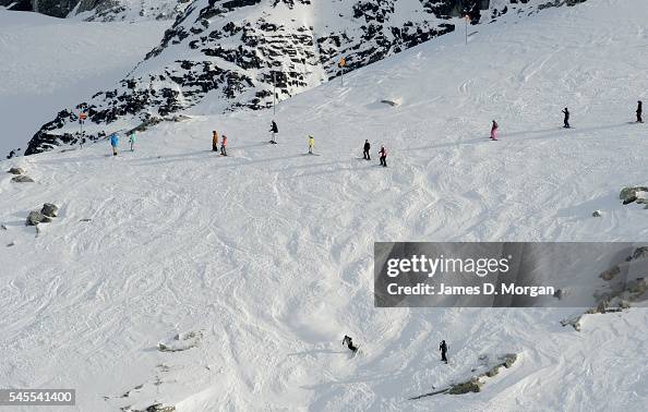 Skiing at Whistler Blackcomb resort, Canada Skiing at Whistler Blackcomb resort, Canada