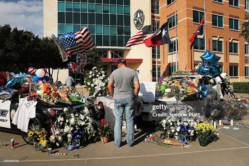 Five Police Officers Killed During Anti-Police Brutality March In Dallas