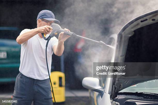 704点の高圧洗浄のストックフォト Getty Images 704点の高圧洗浄のストックフォト Getty Images